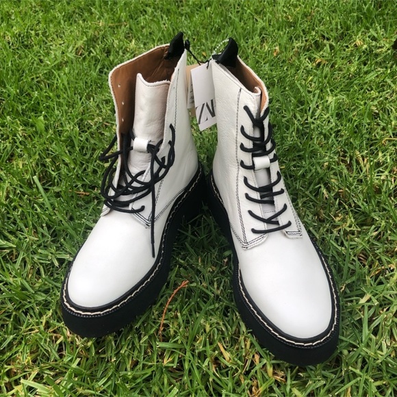 Zara Leather Boots - Picture 2 of 5